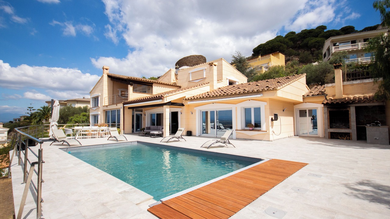 Photo of Outdoor in El Mas Isaac