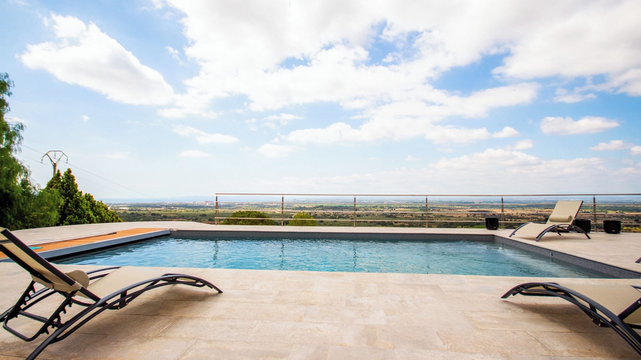 Photo of Outdoor in El Mas Isaac