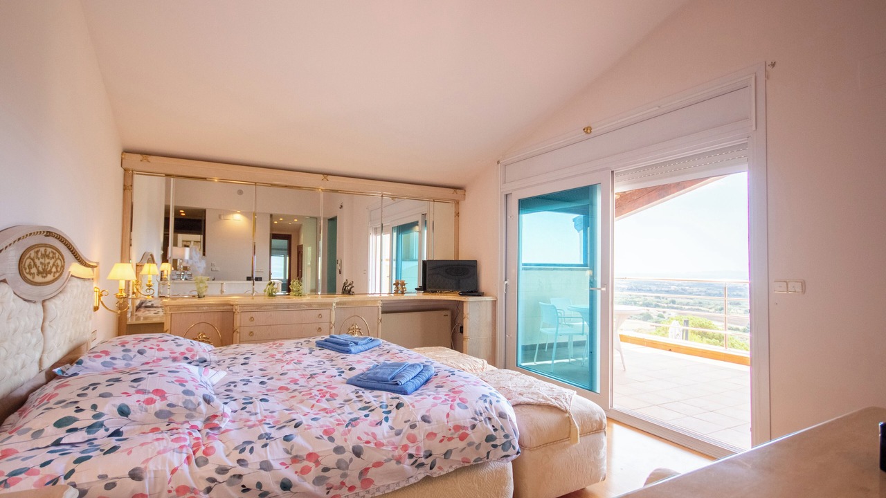 Photo of Bedroom in El Mas Isaac