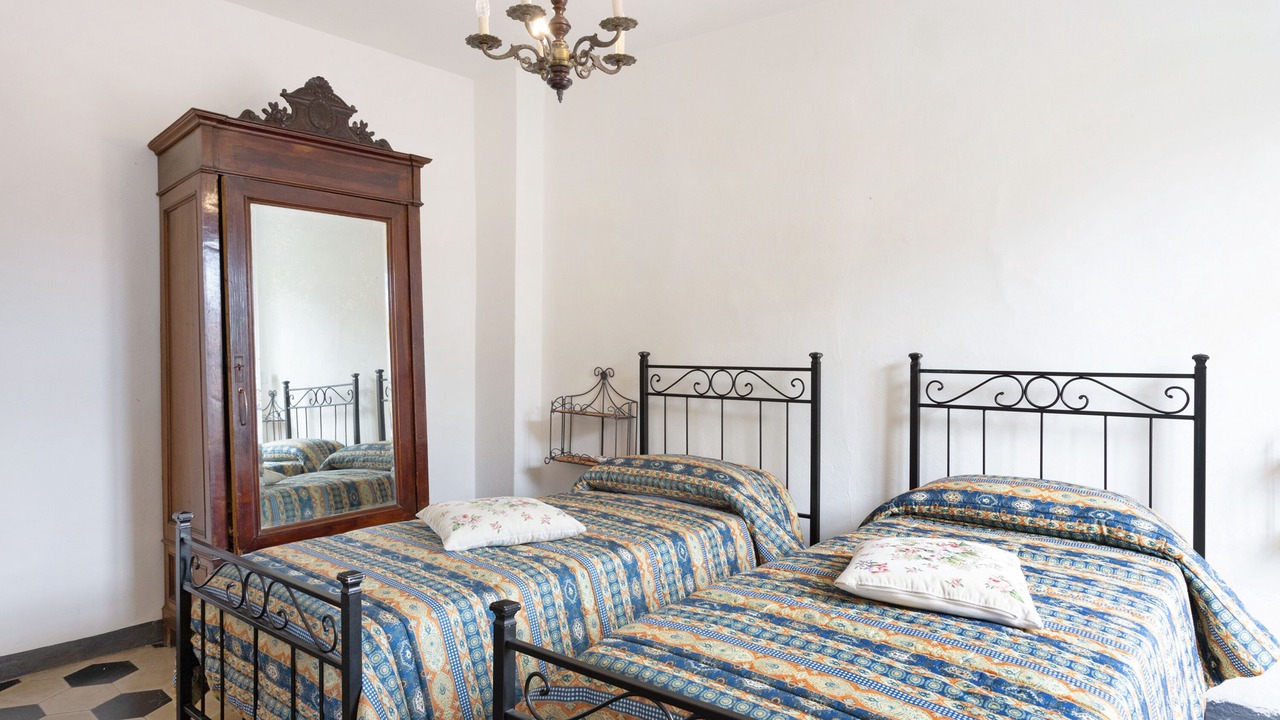 Photo of Bedroom in Castelnuovo Magra