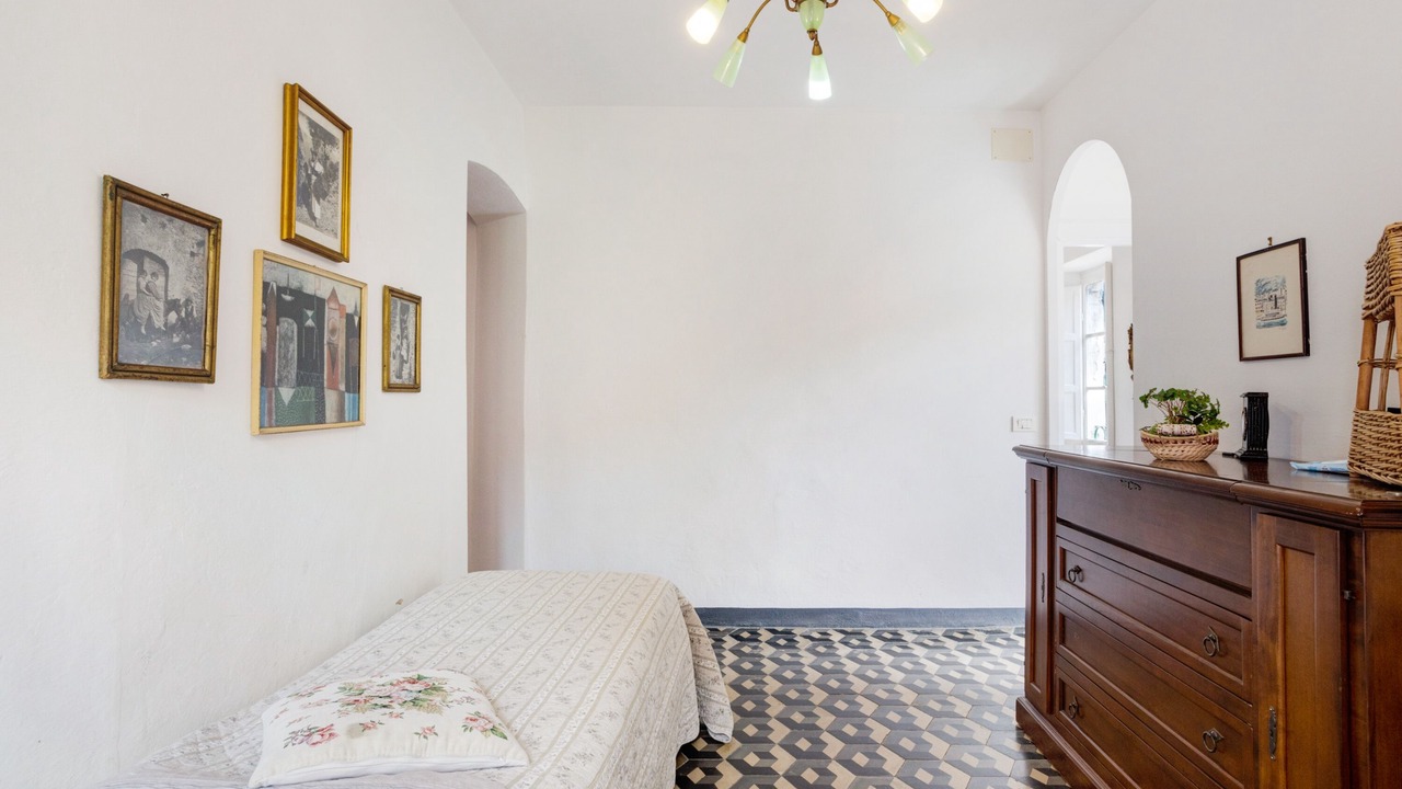 Photo of Bedroom in Castelnuovo Magra