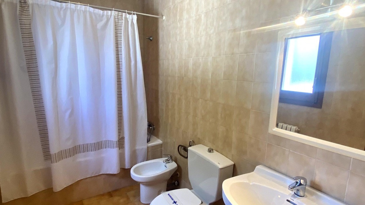 Photo of Bathroom in Calafat