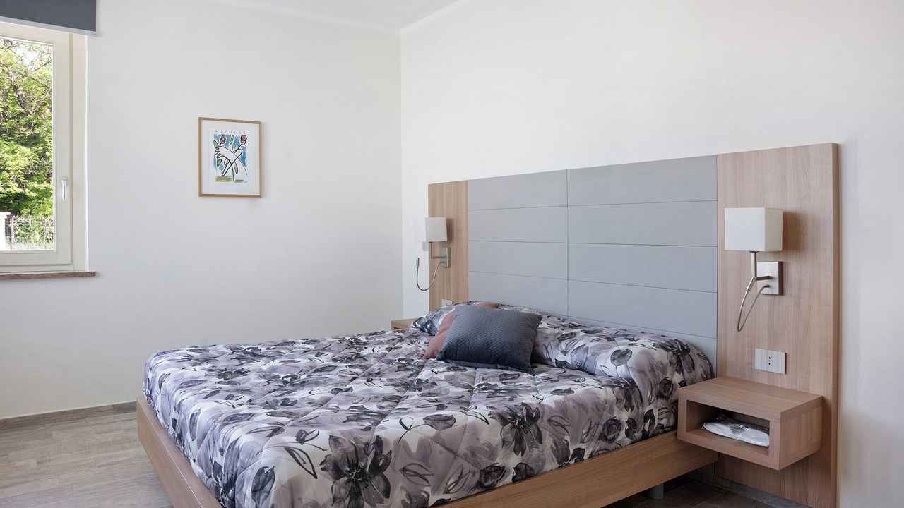 Photo of Bedroom in Montaldo Roero
