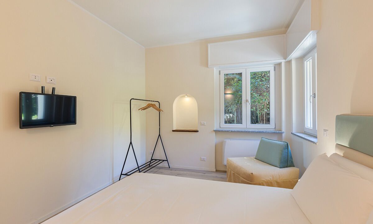 Photo of Bedroom in Stresa