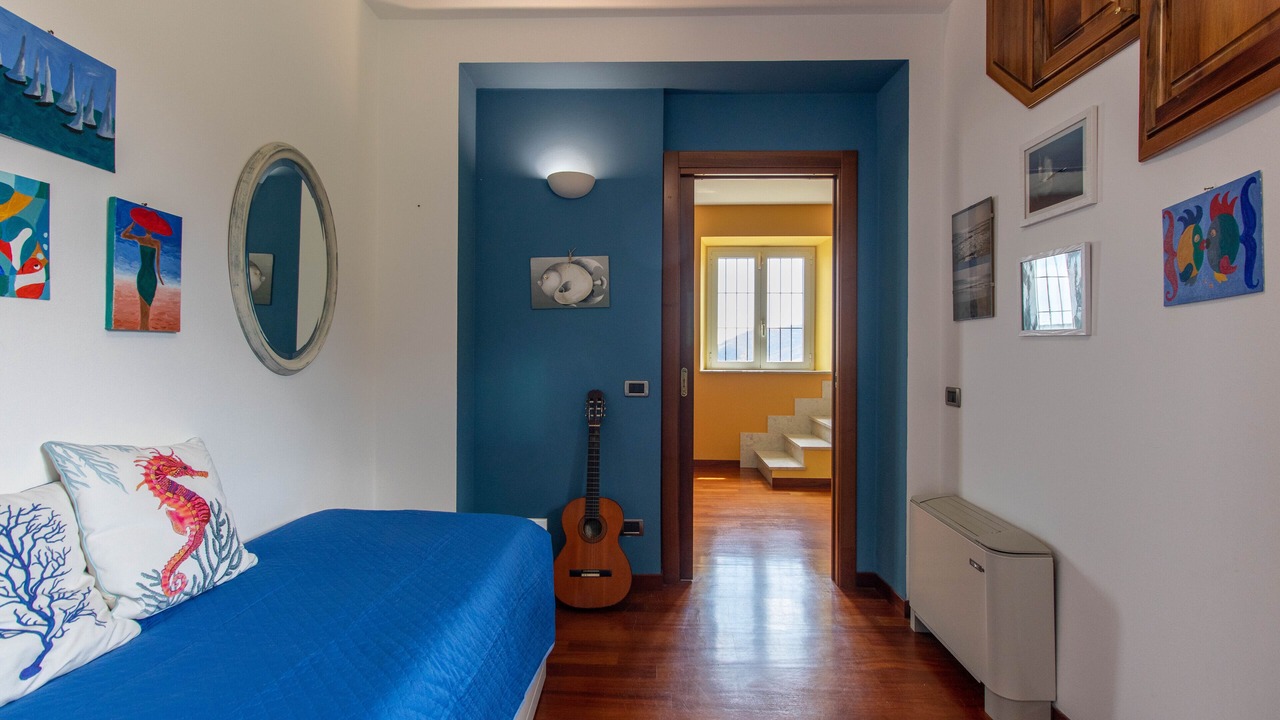 Photo of Bedroom in Boissano