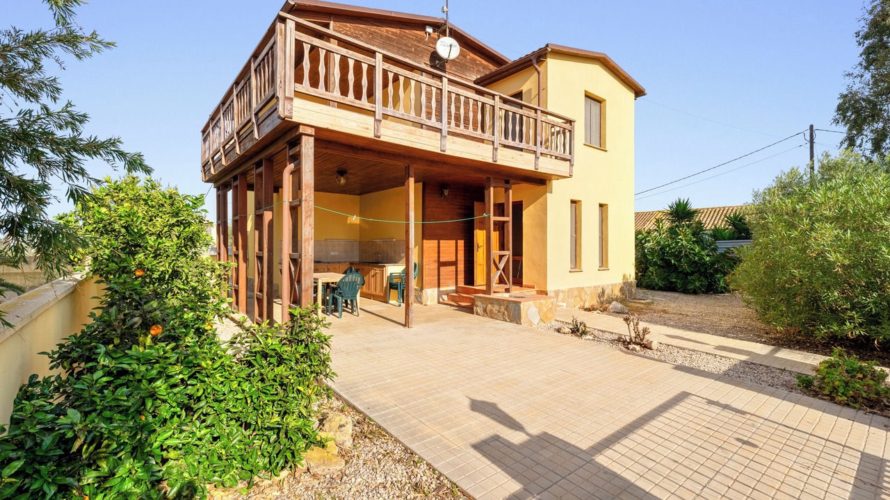 Photo of Patio Balcony in Sant Jaume d'Enveja