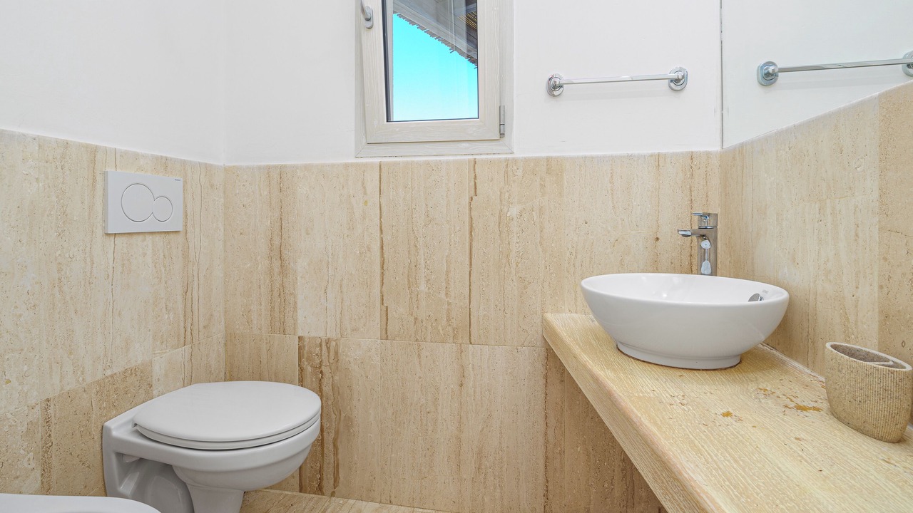 Photo of Bathroom in Pittulongu