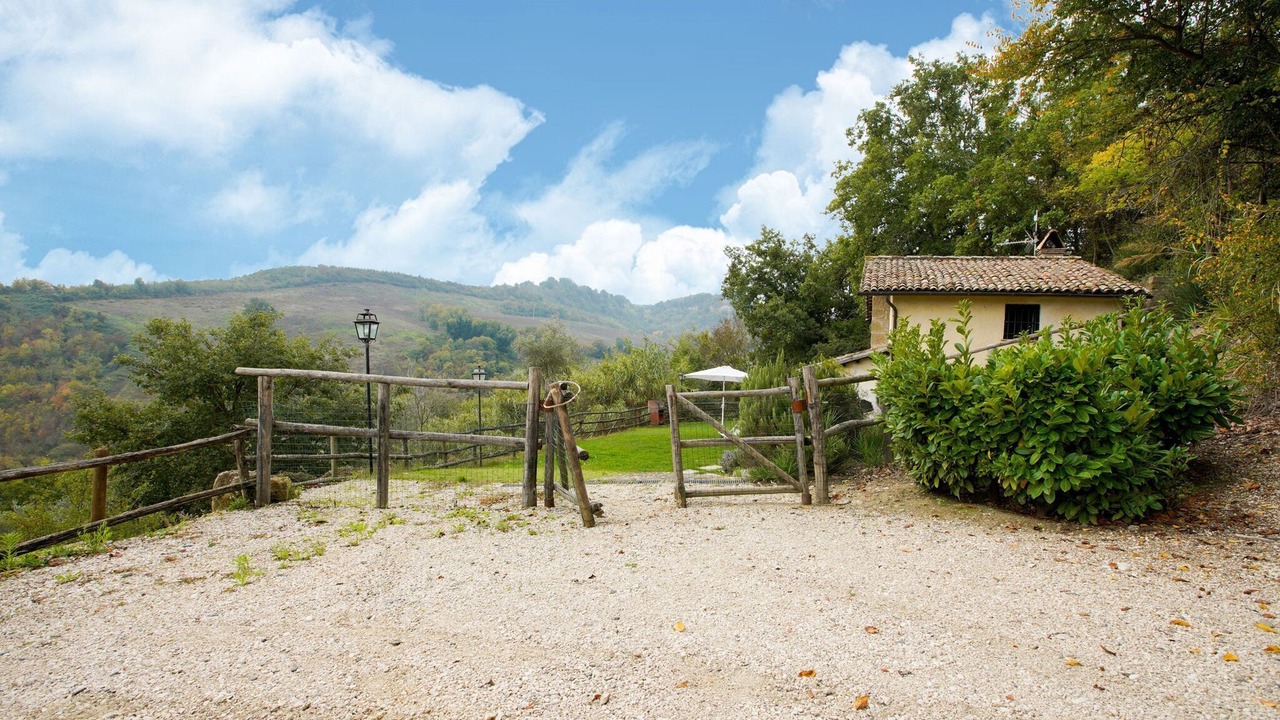 Photo of Others in Castiglione in Teverina