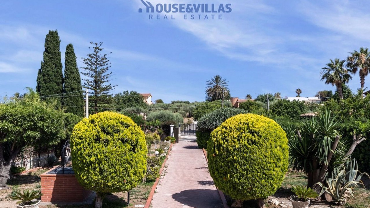 Photo of Outdoor in Gallina