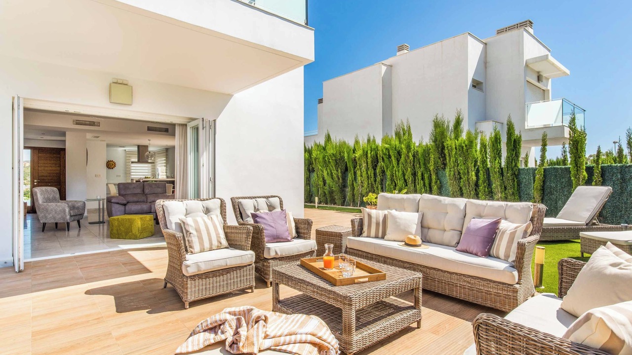 Photo of Patio Balcony in Diputacion de Rincon de San Gines