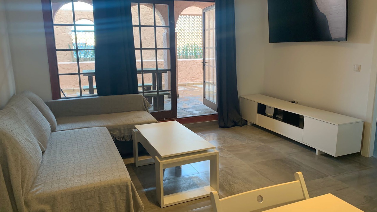 Photo of Livingroom in Centro Comercial Bahia Sur