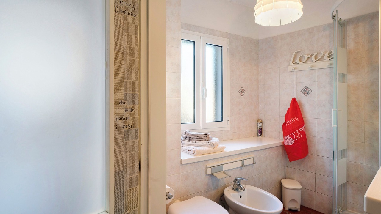 Photo of Bathroom in Diano Castello