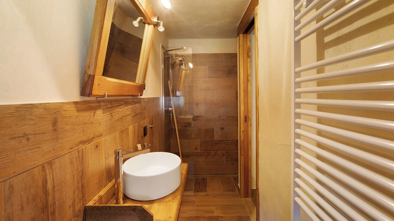 Photo of Bathroom in Grand Haury