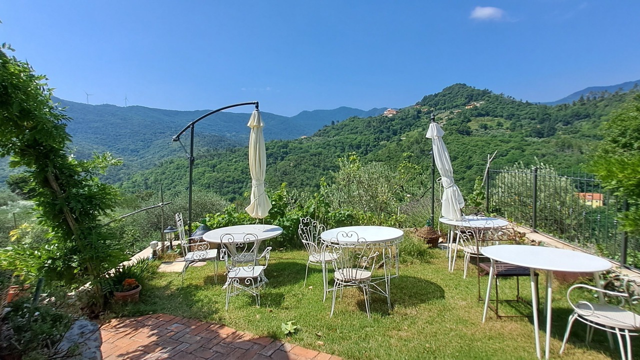 Photo of Outdoor in Quiliano