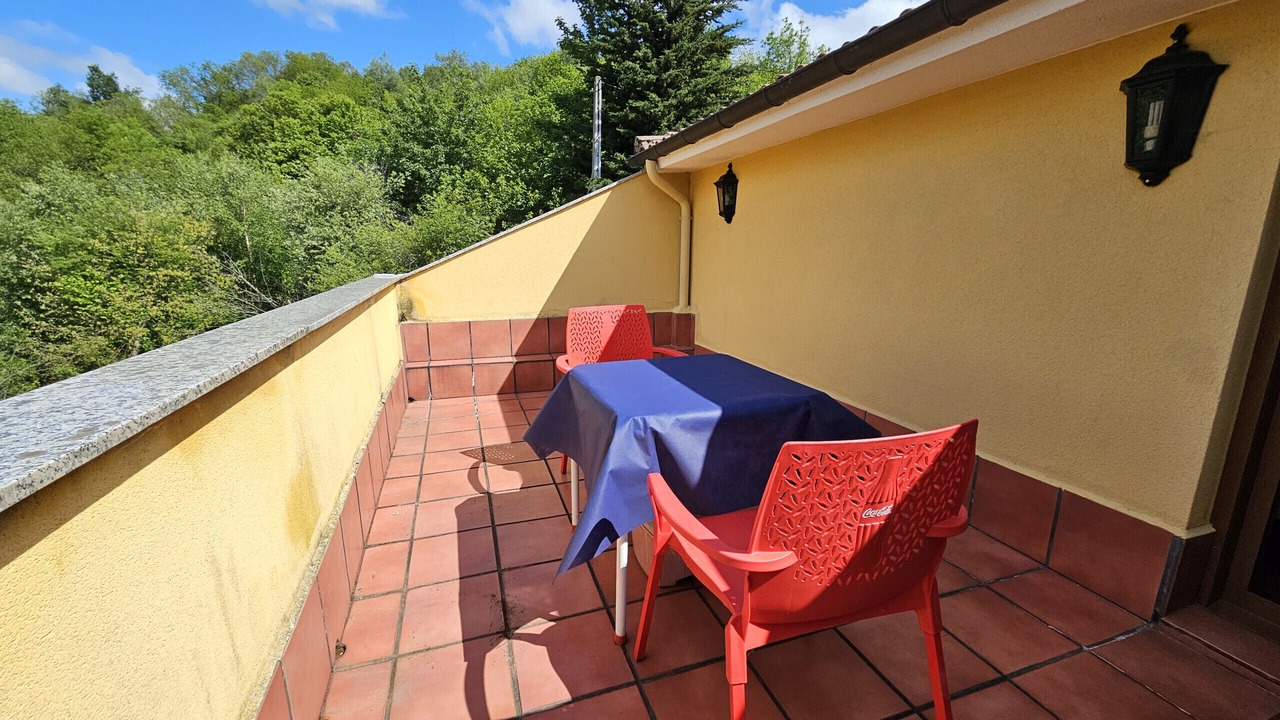 Photo of Outdoor in Urbies