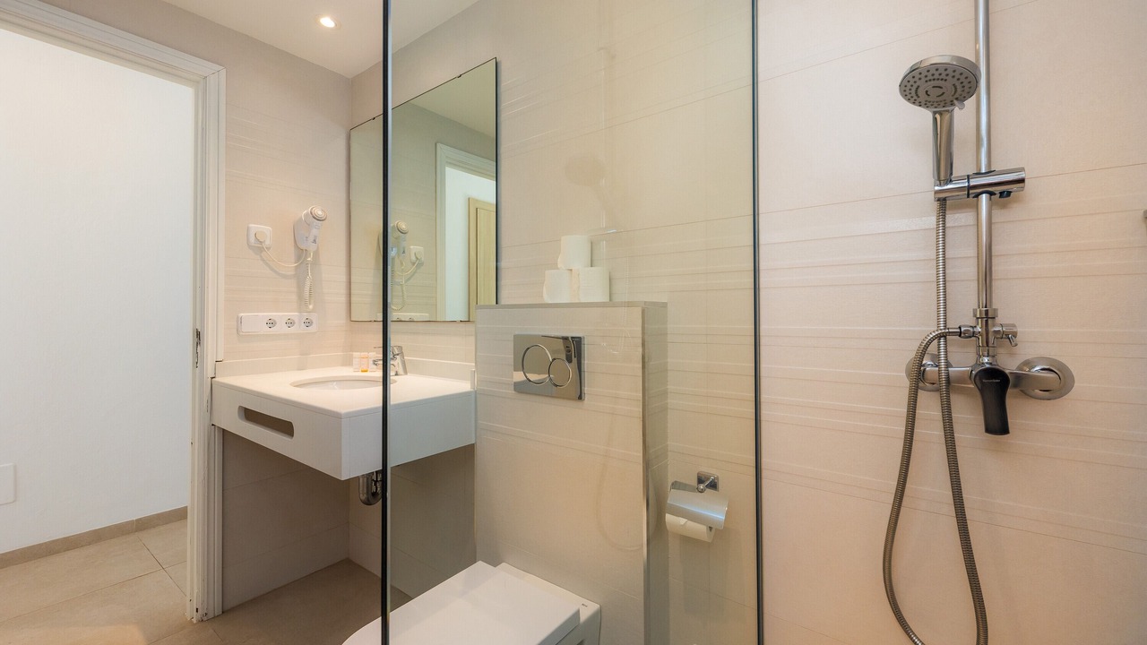 Photo of Bathroom in Cala Ferrera