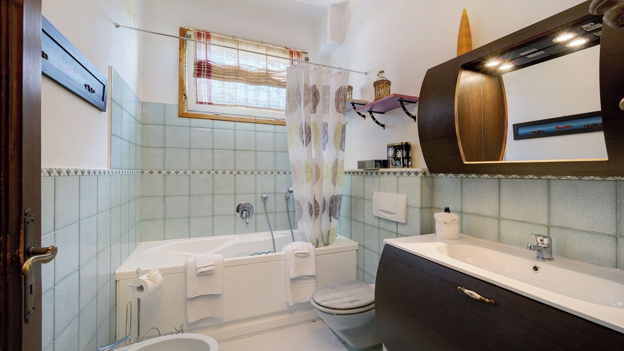 Photo of Bathroom in Oneglia