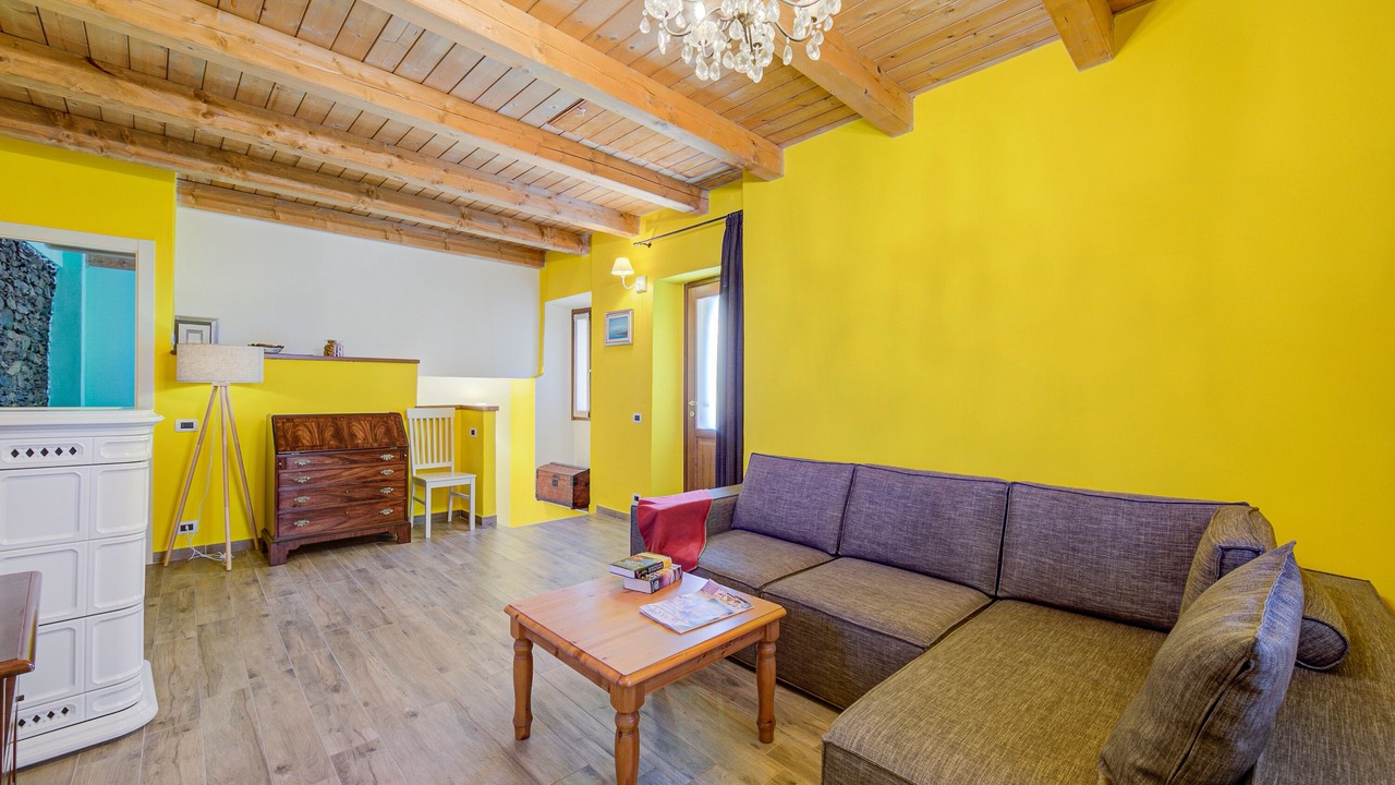 Photo of Livingroom in Armeno