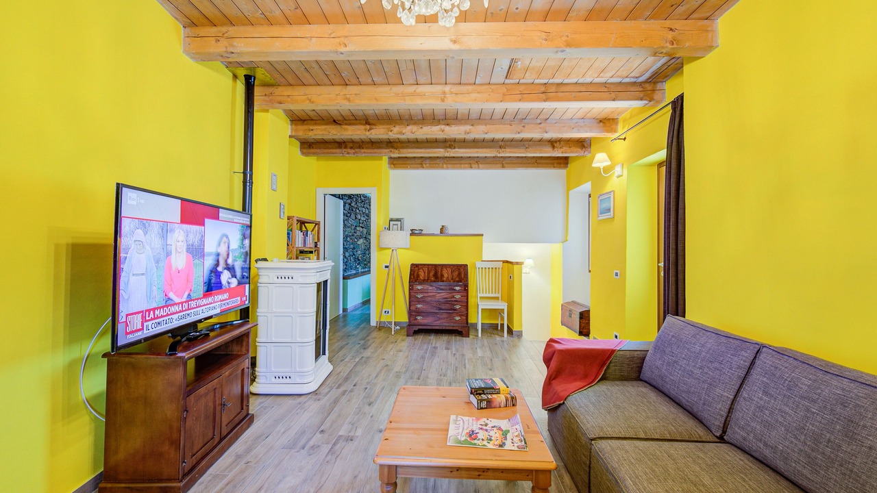 Photo of Livingroom in Armeno