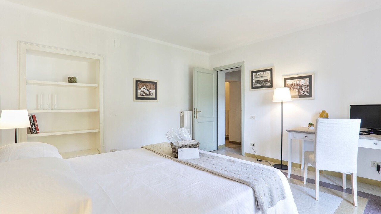 Photo of Bedroom in Margine Coperta-Traversagna