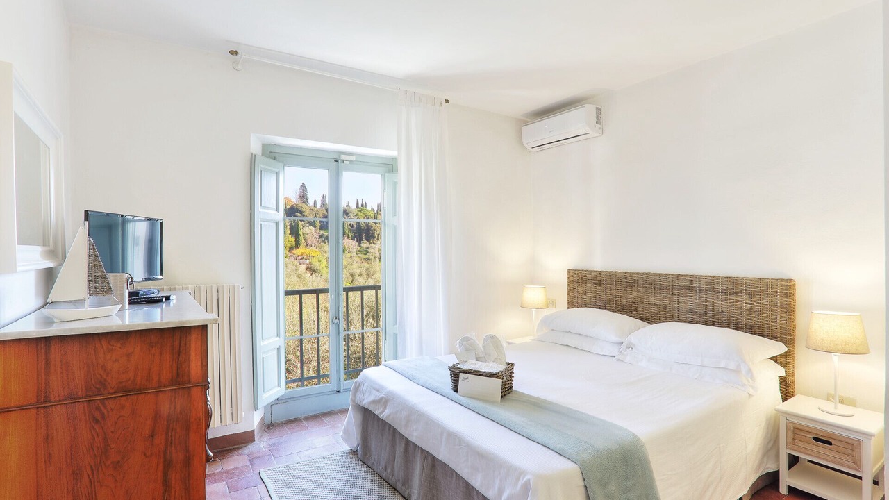 Photo of Bedroom in Margine Coperta-Traversagna