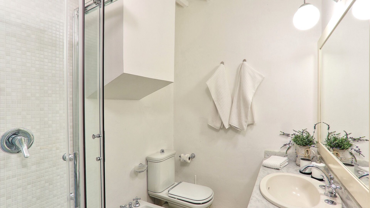 Photo of Bathroom in Margine Coperta-Traversagna