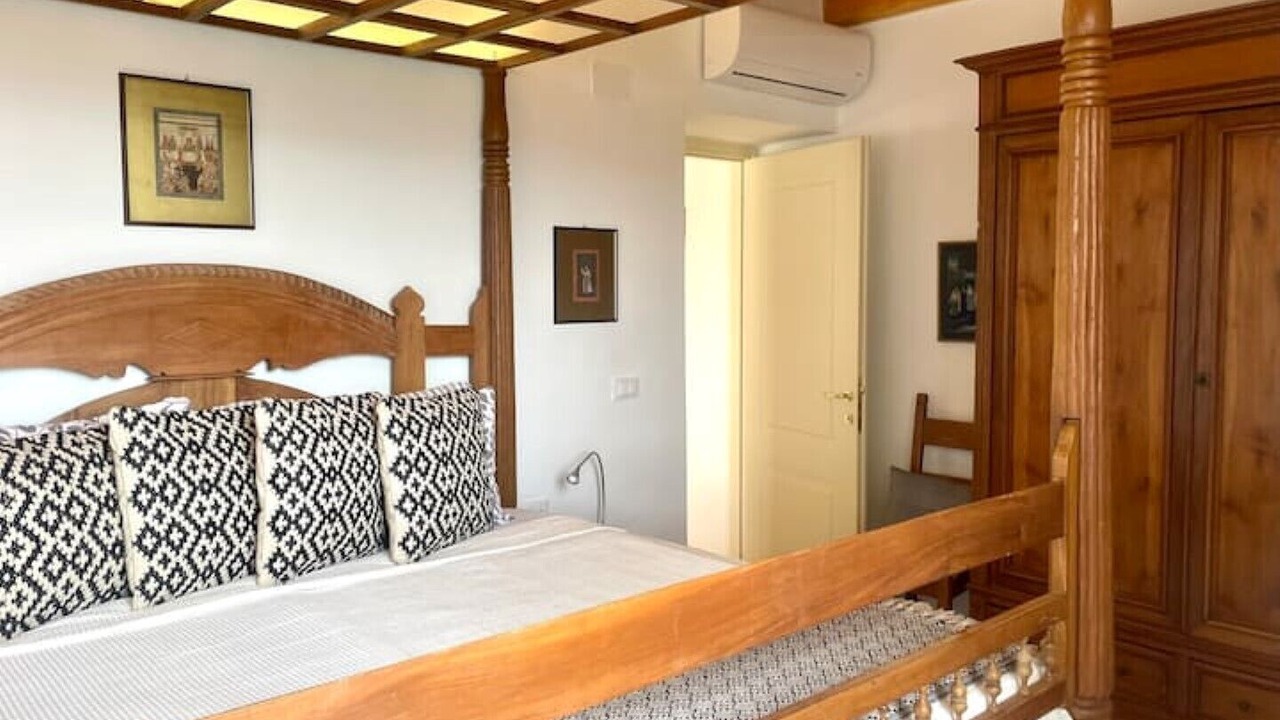 Photo of Bedroom in Casanova Lerrone