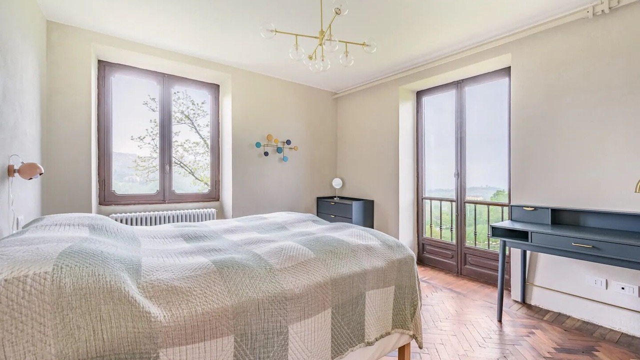 Photo of Bedroom in Mondovi