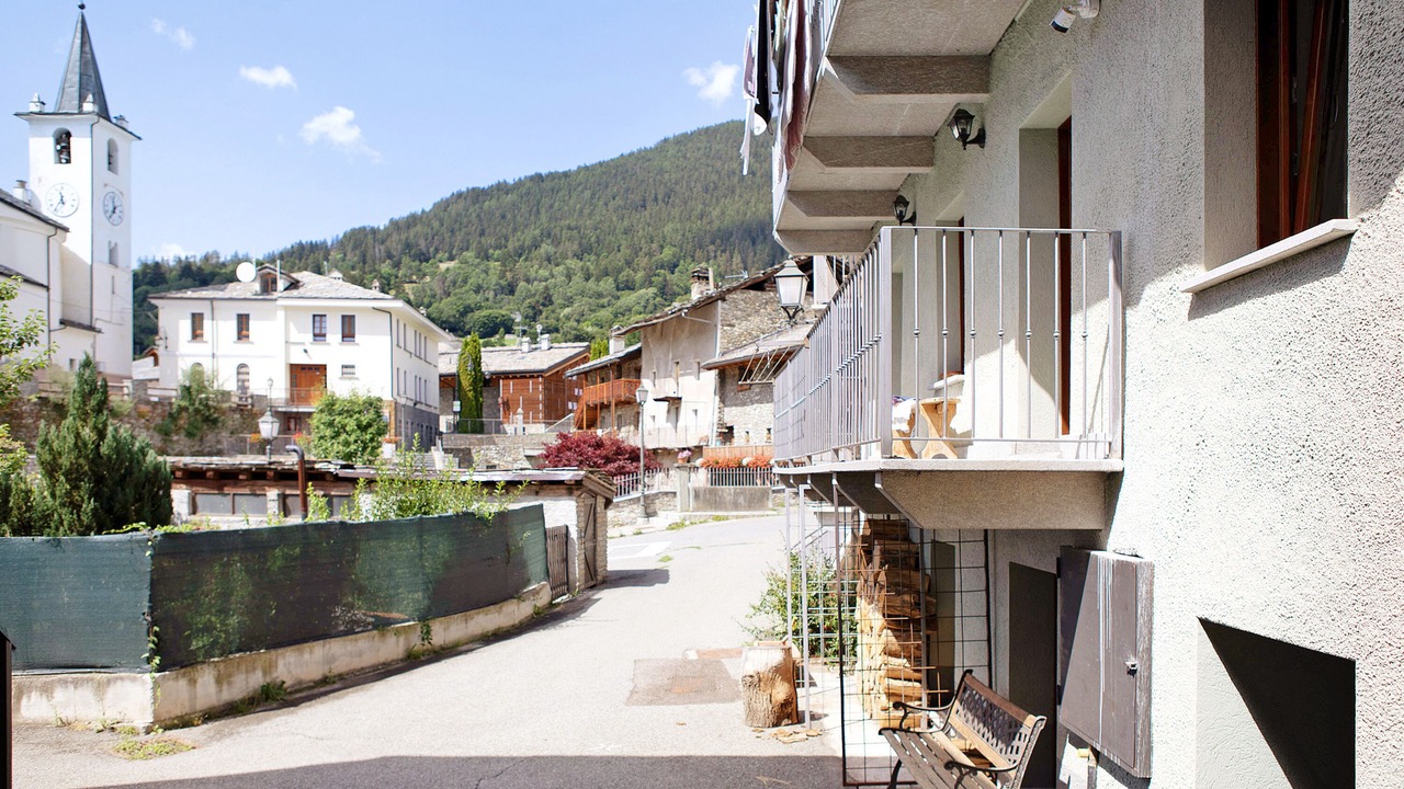 Photo of Outdoor in Doues