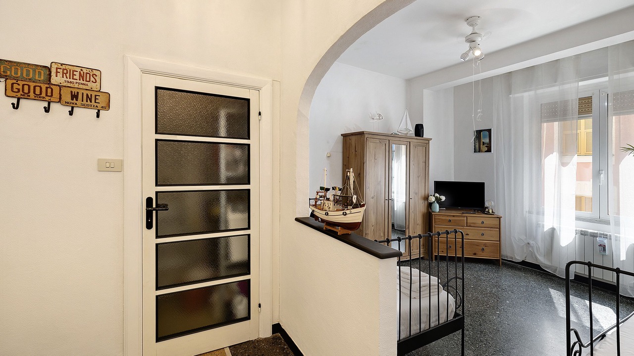 Photo of Bedroom in Vado Ligure