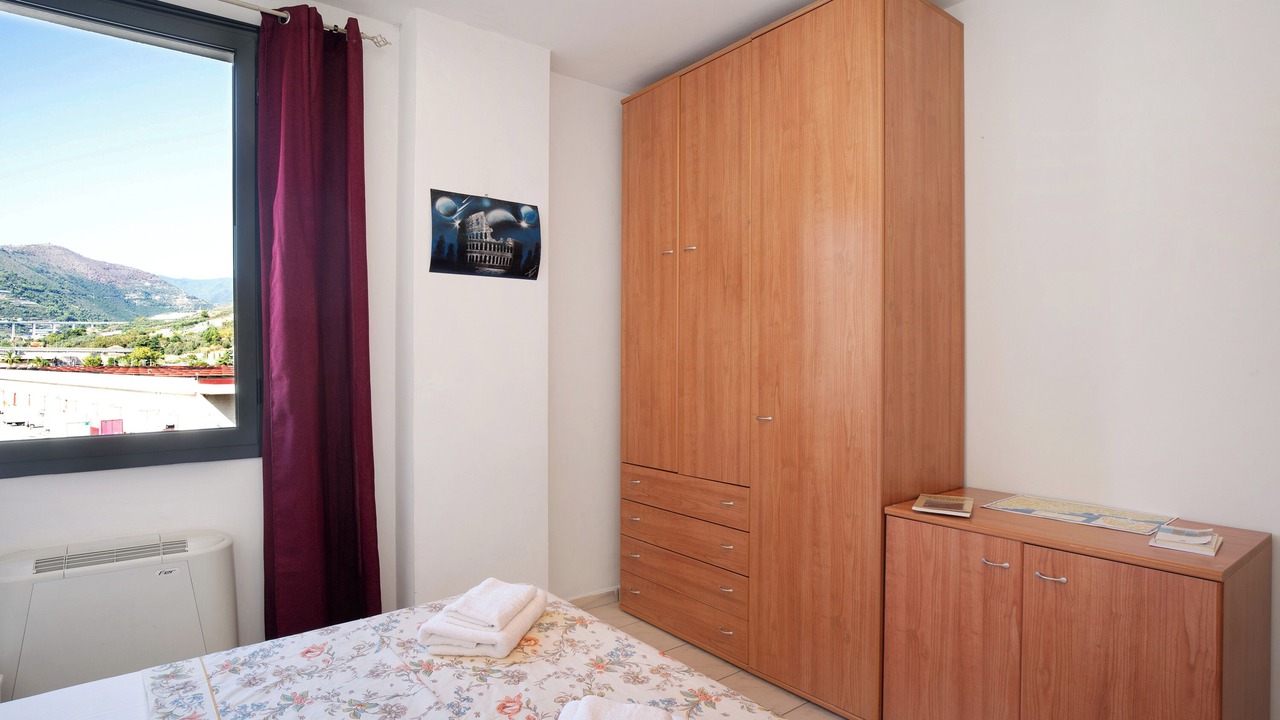 Photo of Bedroom in Bussana