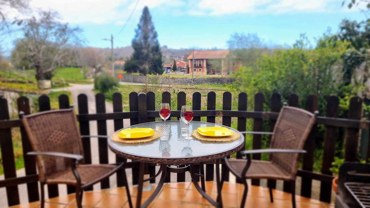 Photo of Patio Balcony in Llanes