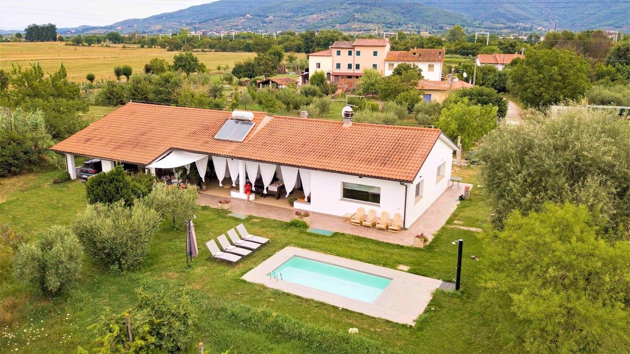 Photo of Outdoor in Puliciano