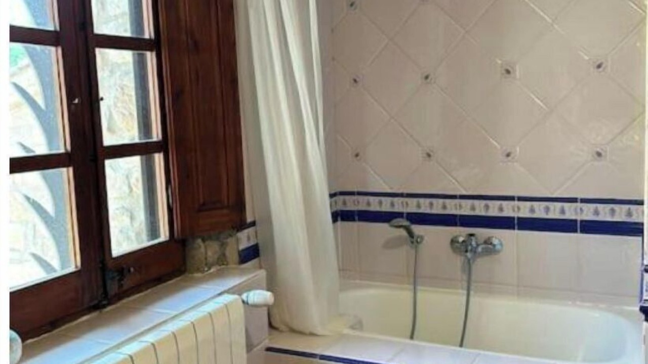 Photo of Bathroom in Aguilar de Segarra