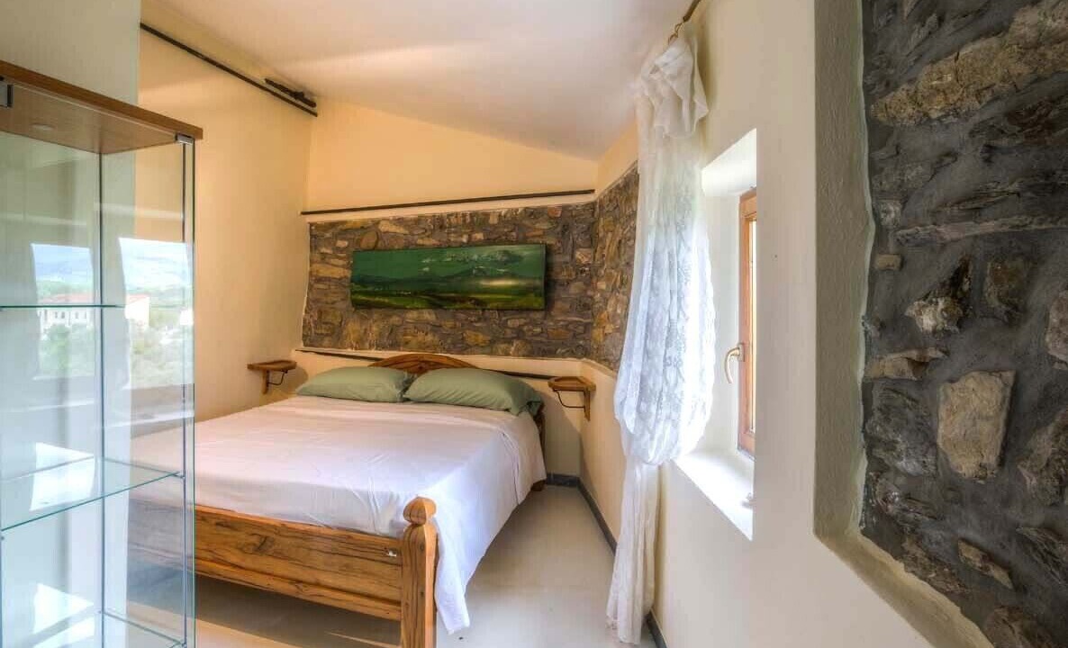 Photo of Bedroom in San Terenzo Monti