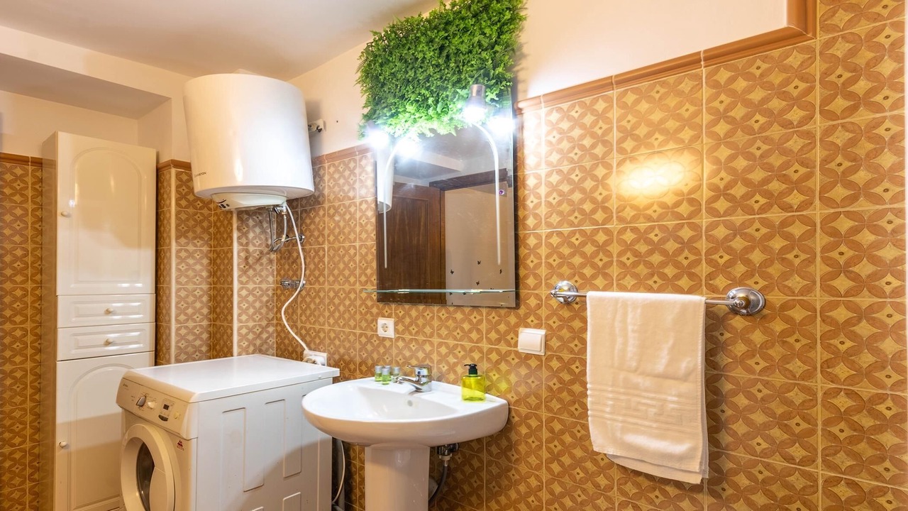 Photo of Bathroom in Doctor Barraquer-Grupo Renfe-Policlinico