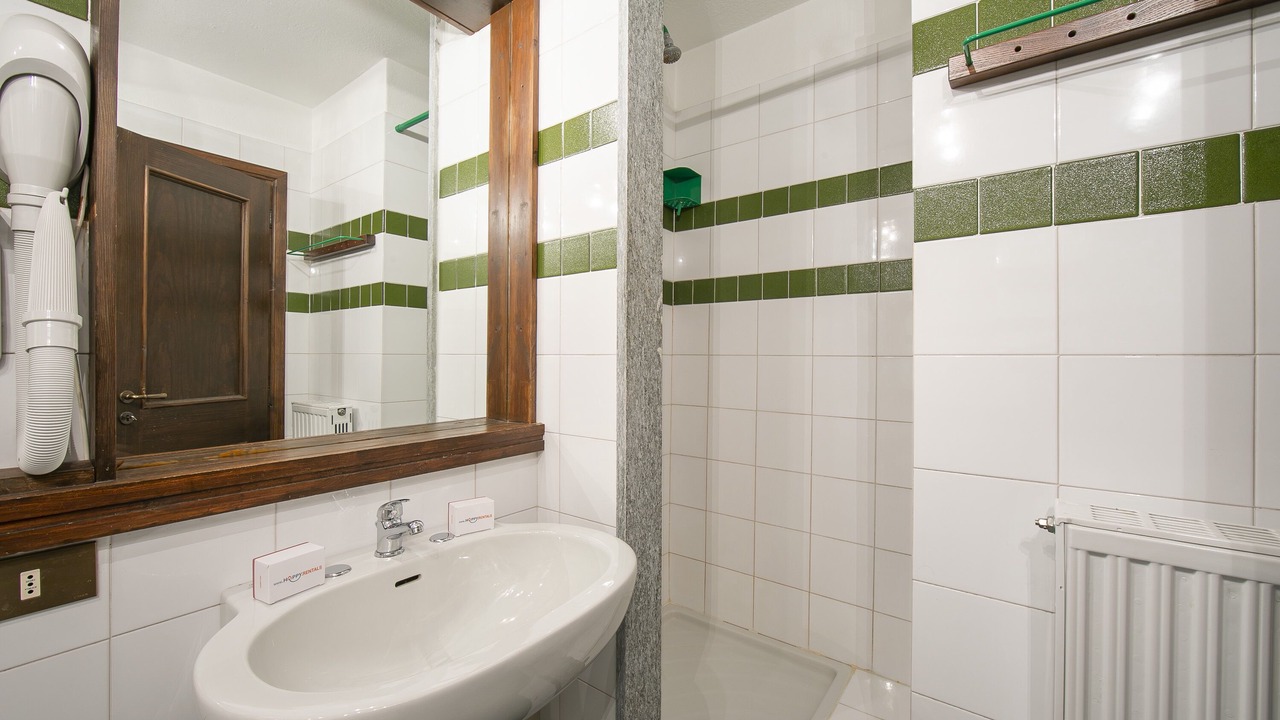Photo of Bathroom in Grangesises