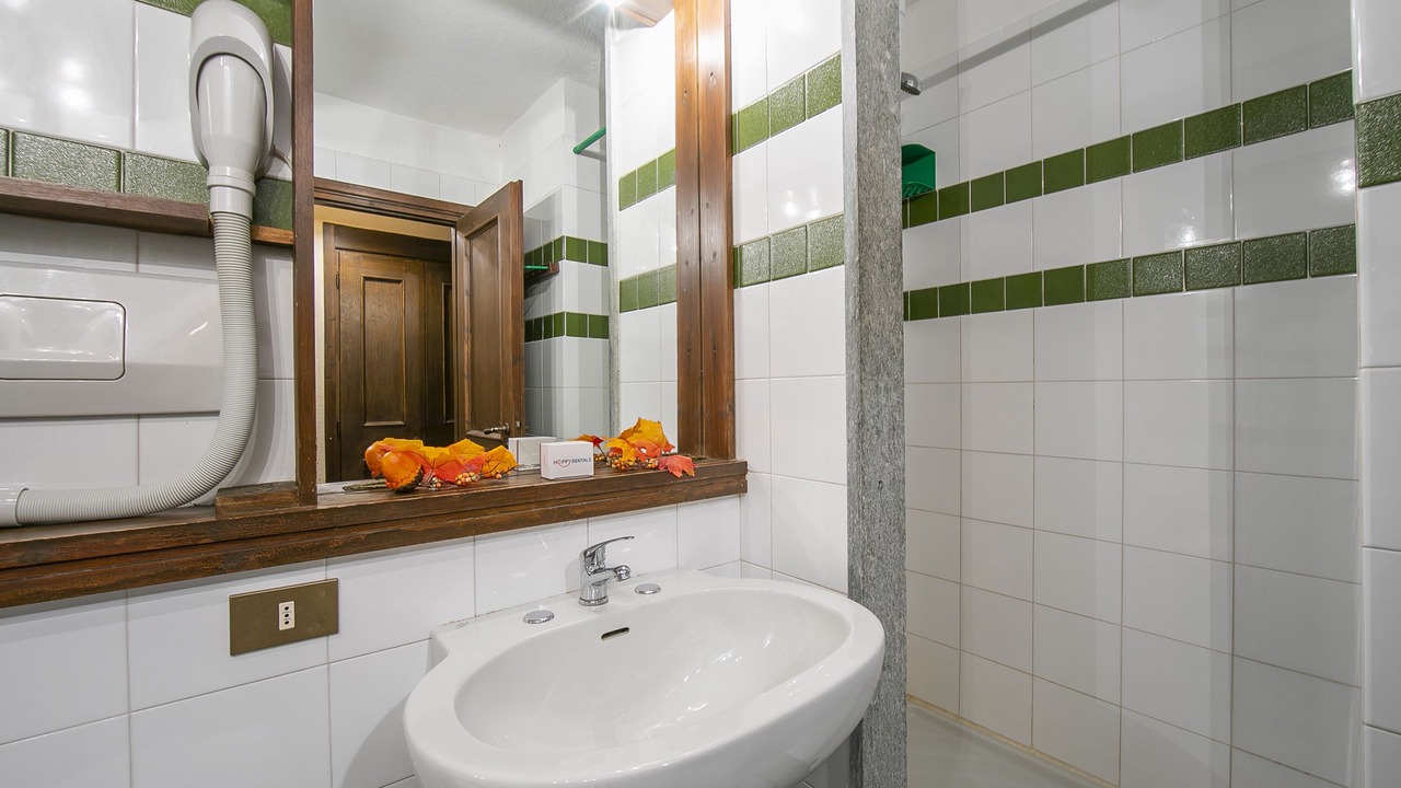Photo of Bathroom in Grangesises