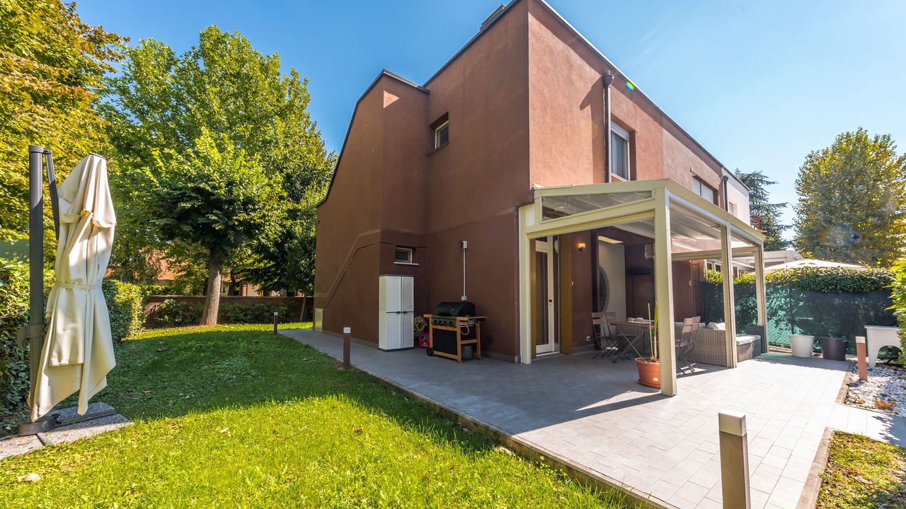 Photo of Patio Balcony in Saliceto Panaro