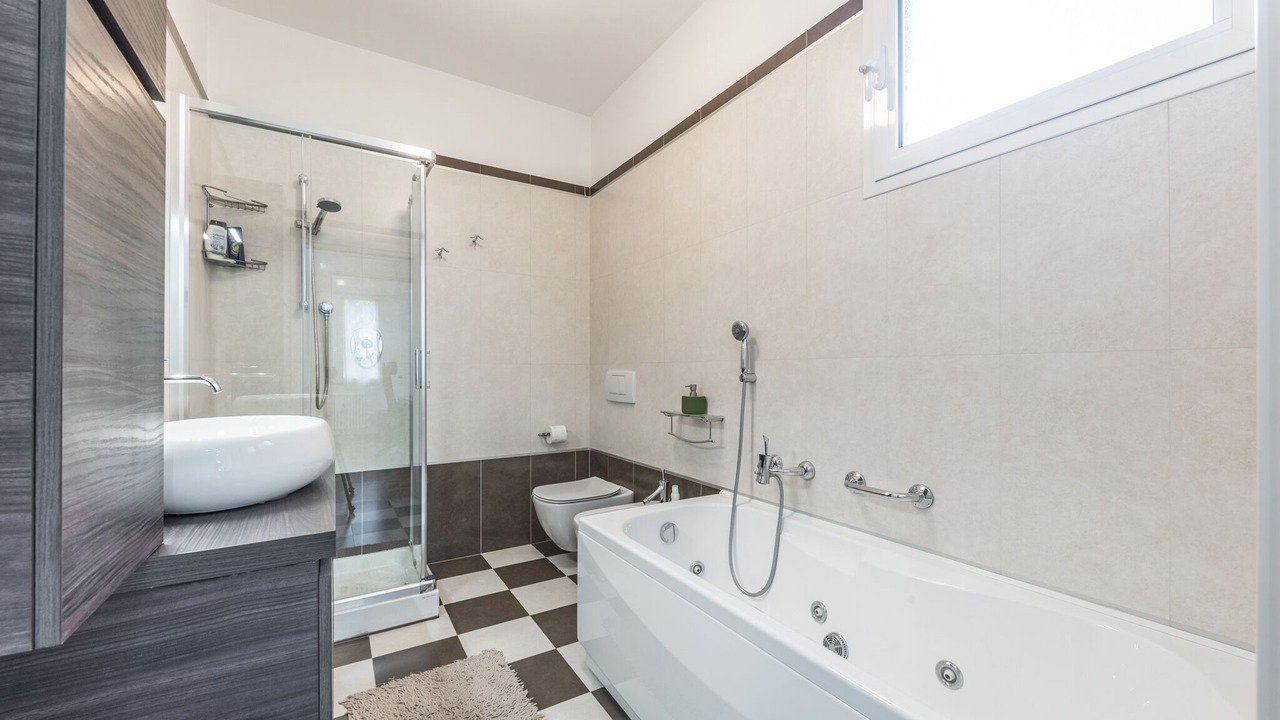 Photo of Bathroom in Saliceto Panaro