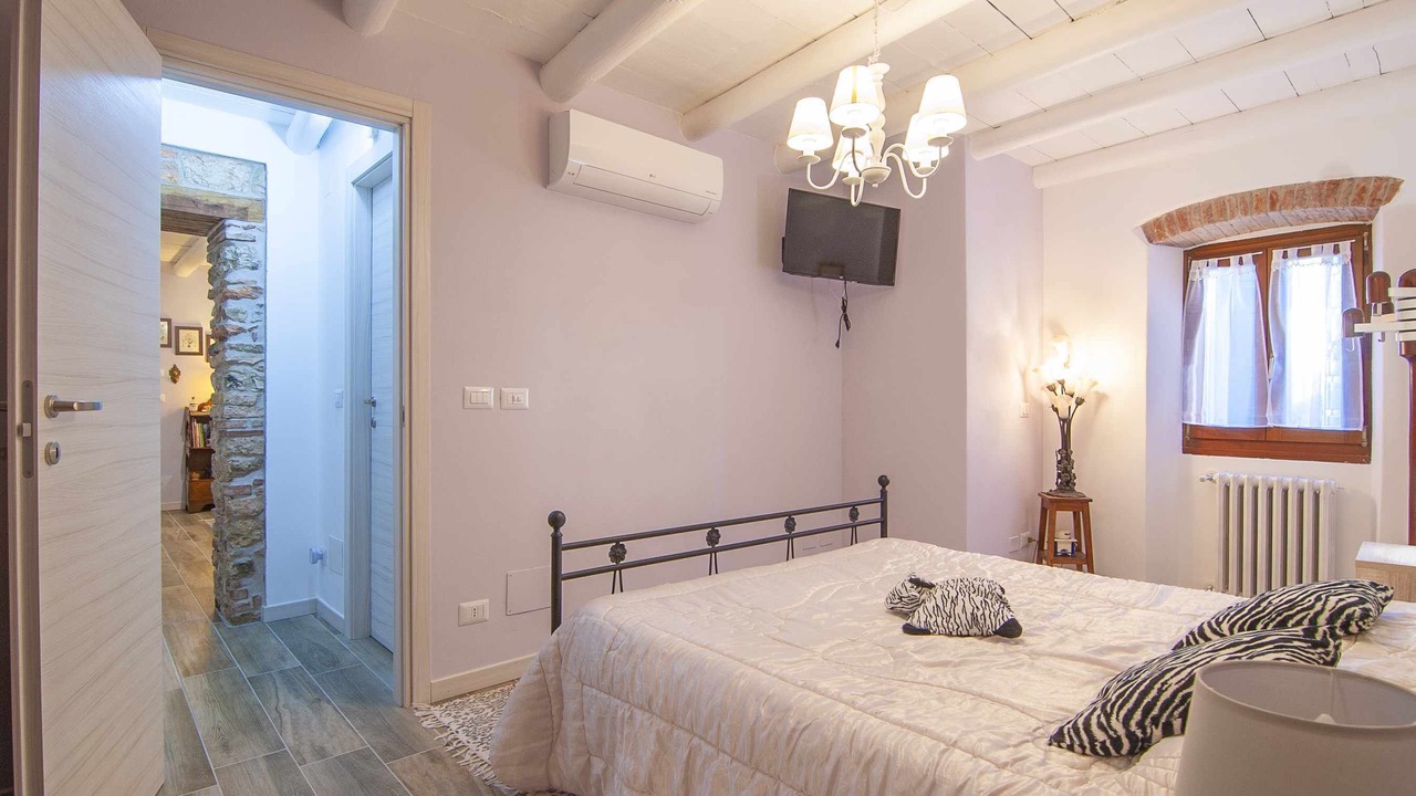 Photo of Bedroom in Sant'Ambrogio di Valpolicella