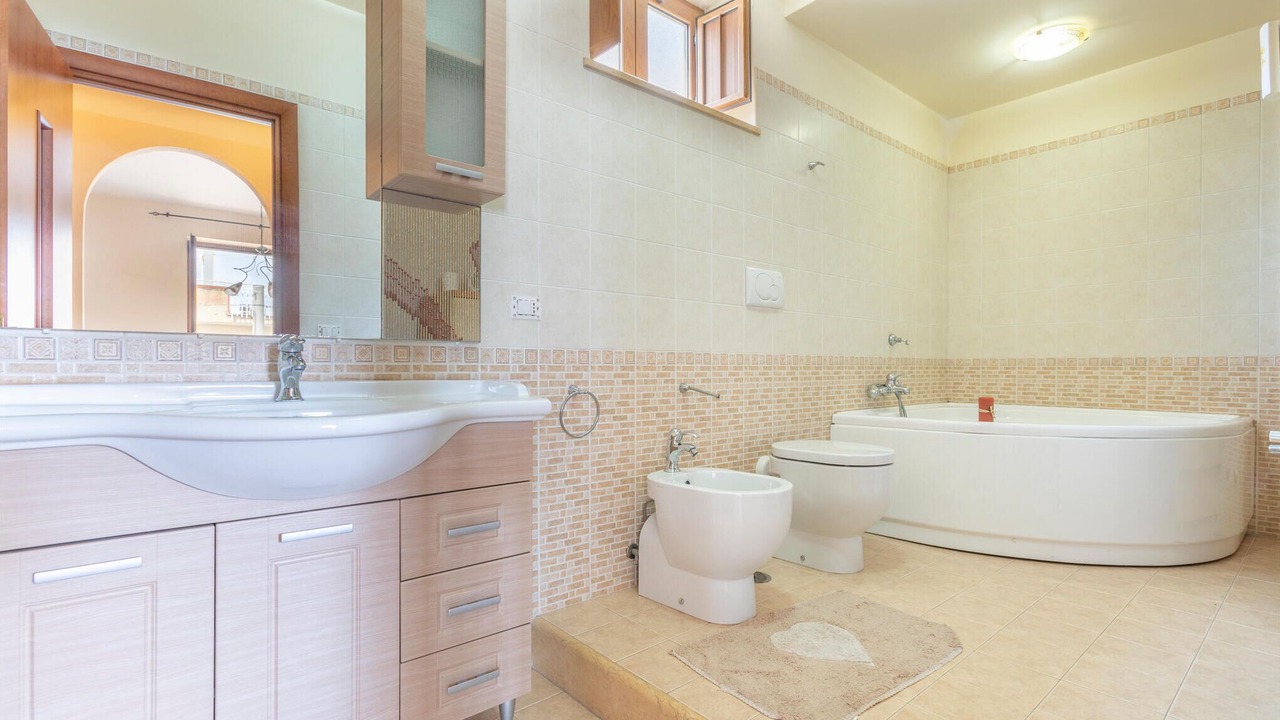 Photo of Bathroom in Palma Campania