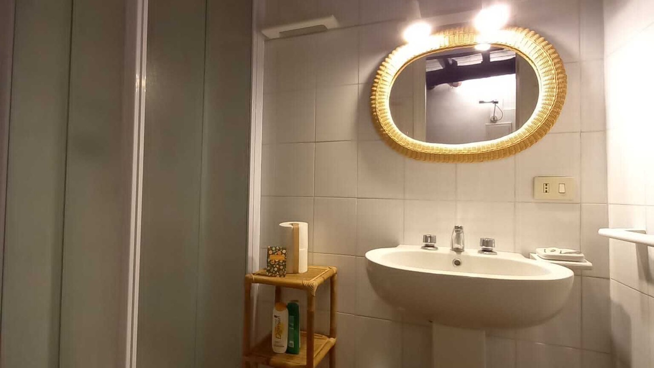 Photo of Bathroom in Trebiano Magra