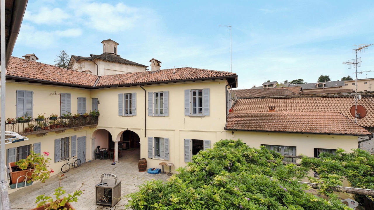 Photo of Outdoor in Ameno
