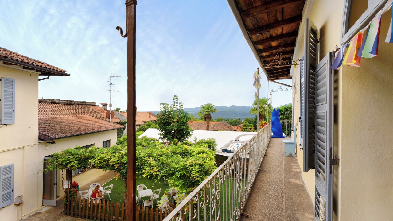 Photo of Outdoor in Ameno