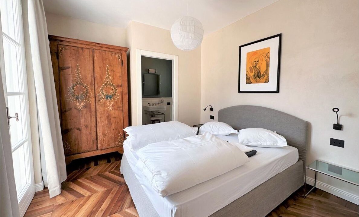 Photo of Bedroom in Carate Urio