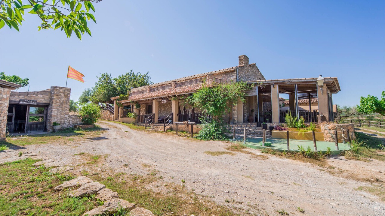 Photo of Others in Les Coves de Vinroma