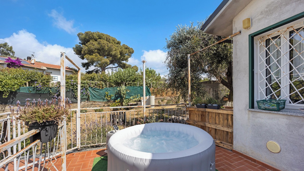 Photo of Patio Balcony in Diano Marina
