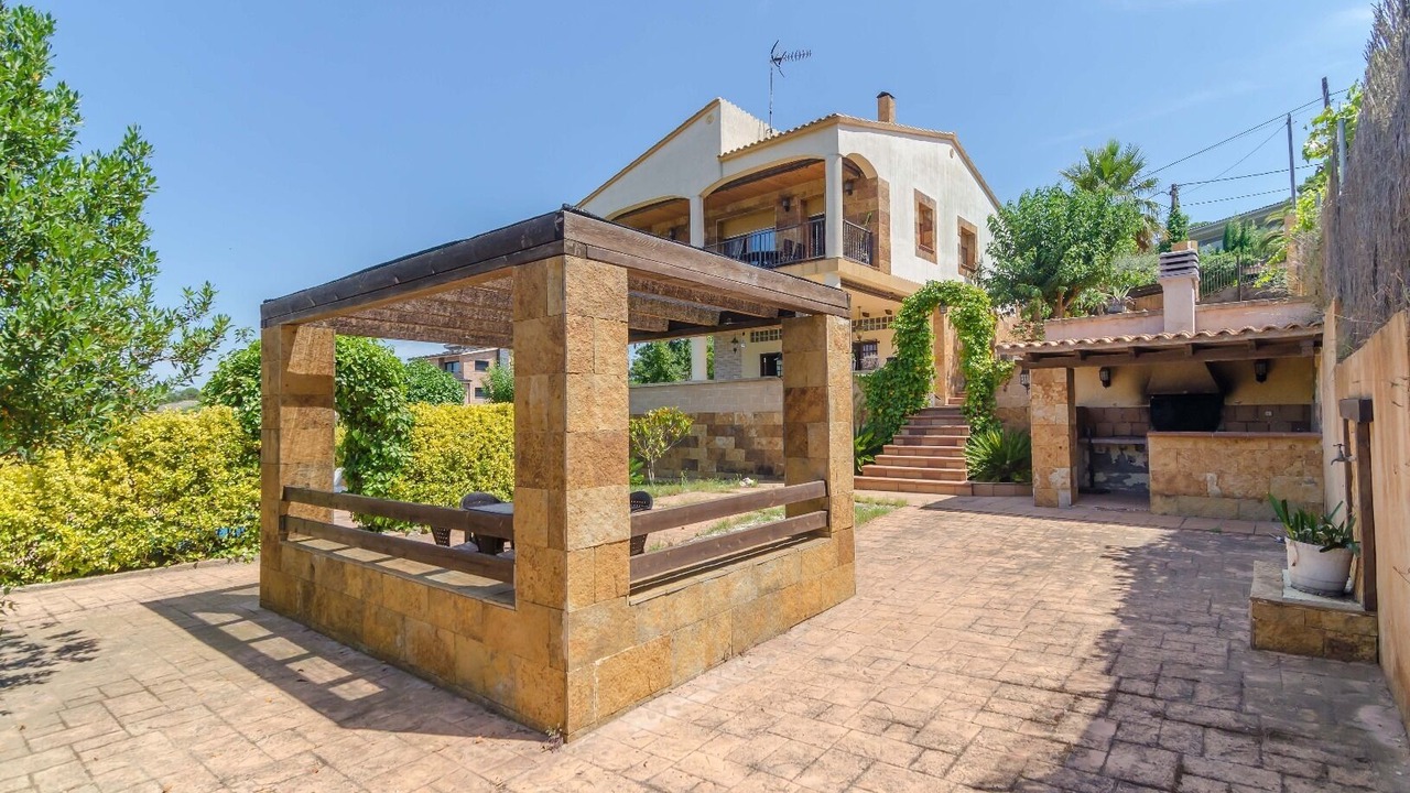 Photo of Patio Balcony in Mont Barbat