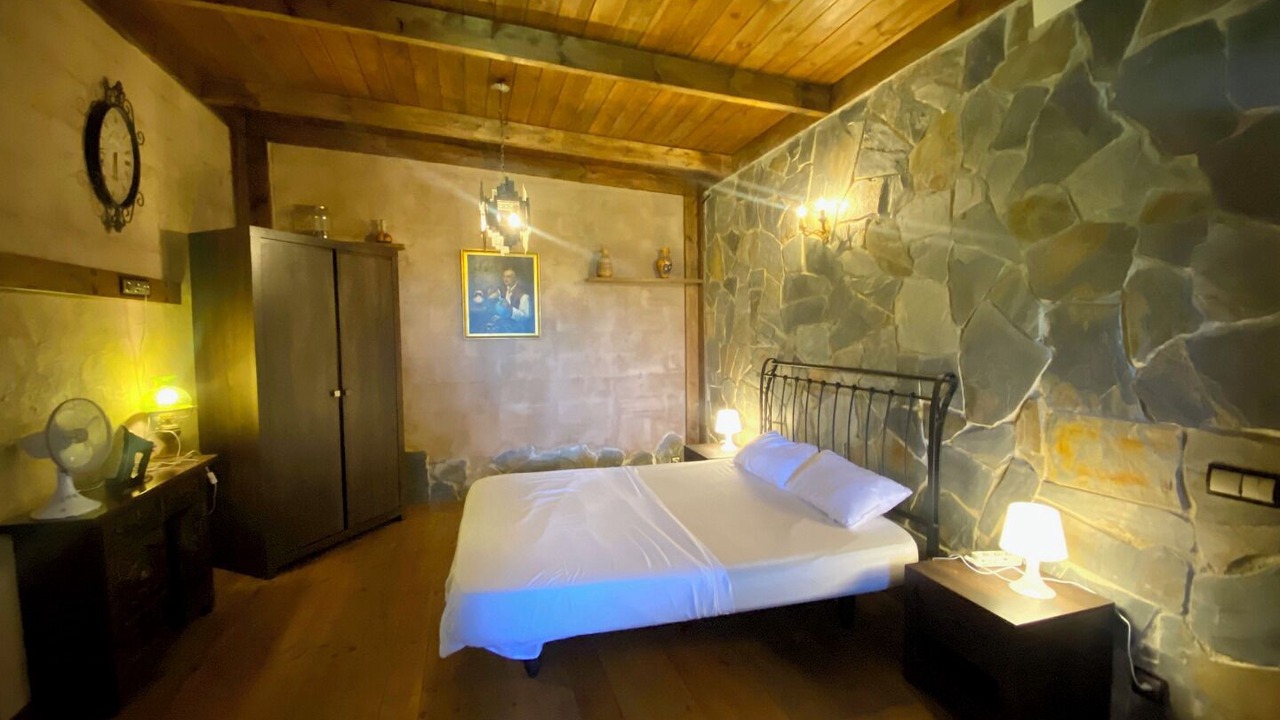 Photo of Bedroom in Mont Barbat